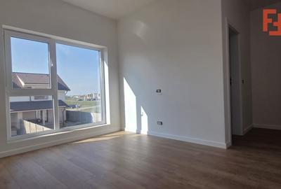 Duplex cu 4 camere cu Canalizare în Moșnița Nouă - 4