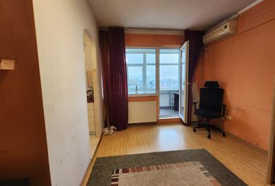 DE VANZARE-APARTAMENT 1 CAMERA-ALEXANDRU CEL BUN - 2