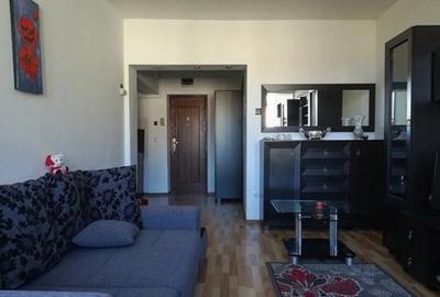 Garsonieră decomandată în Badea Cârțan