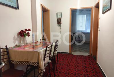 Apartament 2 camere decomandate 57 mp balcon bloc cu acoperis Cisnadie - 9