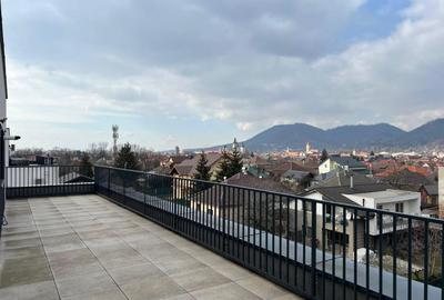 Penthouse cu 3 camere semidecomandat în Orașul Vechi - 3