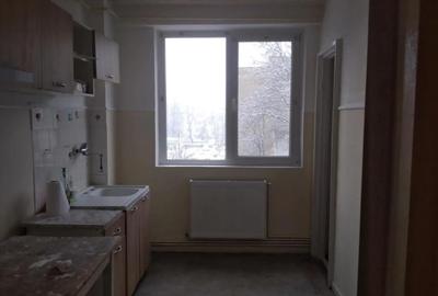 Apartament cu 2 camere semidecomandat în Hipodrom - 1