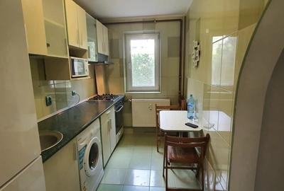 Apartament cu 2 camere decomandat în Central - 2