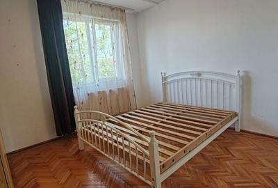 Apartament cu 2 camere decomandat în Republicii - 5