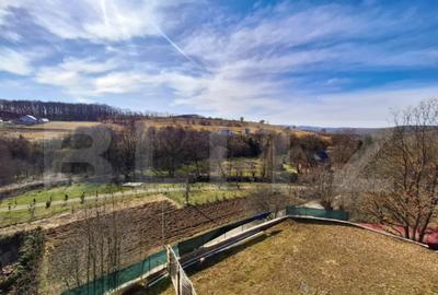 Casă cu 4 camere în Stolna - 1