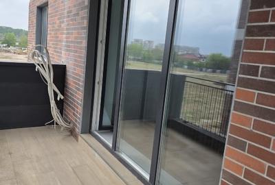 Apartament cu 2 camere decomandat în Central - 2