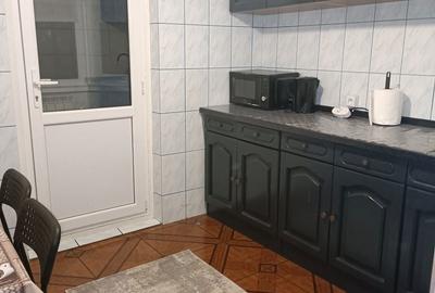 Apartament cu 2 camere decomandat în Calarași 4 - 2