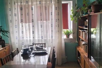 Apartament cu 3 camere în Central - 2