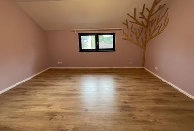 Casa spatioasa,amenajata in zona Lipovei - 15