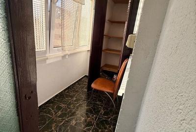 Apartament cu 3 camere decomandat în Cetate - 1