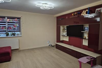 Casă cu 4 camere cu Canalizare în Cumpăna - 3