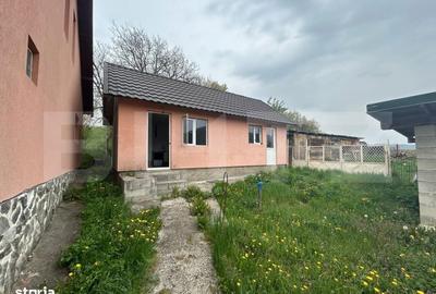 Casă cu 2 camere cu Teren 500 Mp în Central - 2