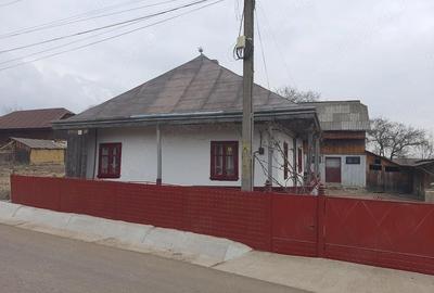 Casă cu 3 camere cu Teren 800 Mp în Drăgoiești - 9