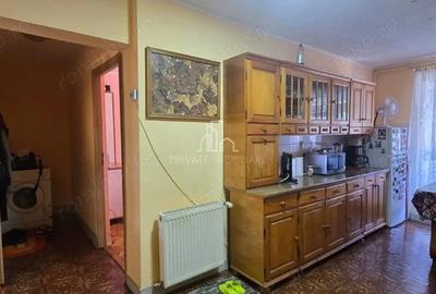 Apartament cu 2 camere decomandat în Central - 3