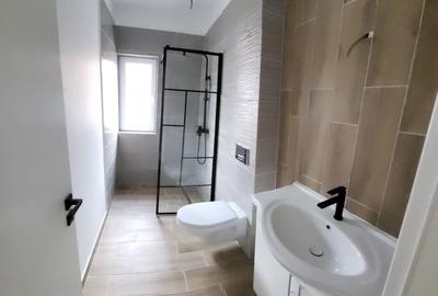 Duplex cu 5 camere cu Canalizare în Utvin - 6