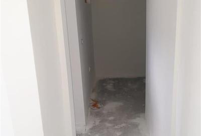 Spatiu comercial la vanzare in Rogerius zona Lacul Rosu - 5