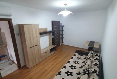 Garsoniera de vanzare Garsoniera de vanzare - 2