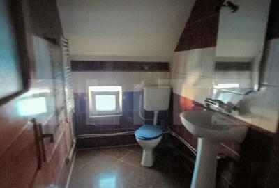 Casa cu 6 camere si garaj pretabil afacere zona Malu Rosu - 19