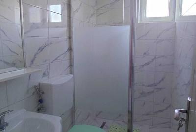 Apartament cu 3 camere decomandat în Central - 3