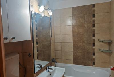 Apartament 3 camere liber la vanzare zona Astra - 16