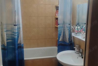 Apartament cu 3 camere decomandat în Central - 3