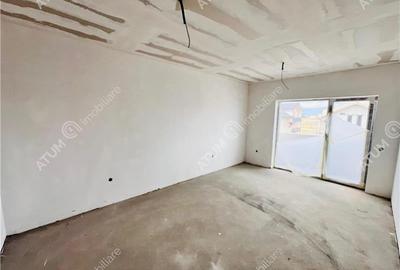 Apartament cu 2 camere decomandat în Mihai Viteazul
