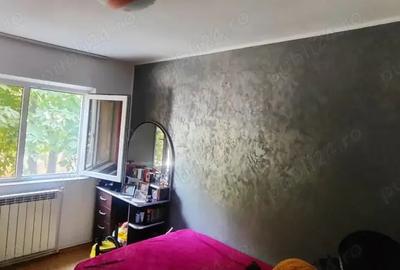 Vand ap.4 cam.et.1,decomandat, zona Star 2000-Aurel Vlaicu - 4