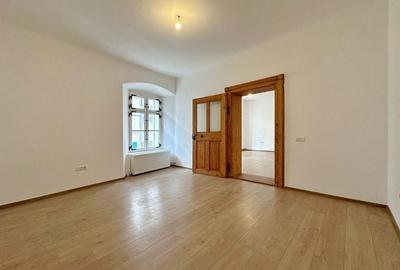 Apartament de închiriat în centrul istoric - Curtea Bisericii Negre, Brașov - 3