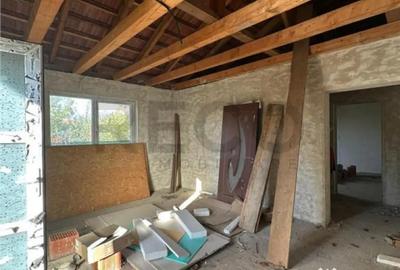 Casă cu 3 camere cu Teren 460 Mp în Oșorhei - 2