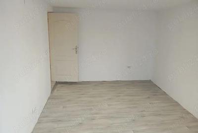 Casă cu 3 camere cu Teren 400 Mp în Central - 4