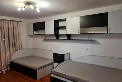 Apartament cu 2 camere decomandat în Central - 2