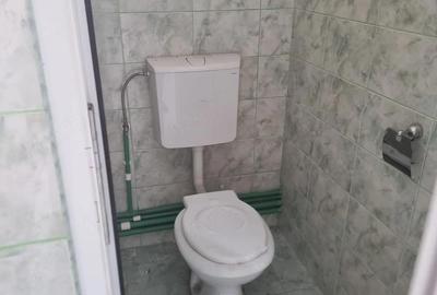 Spațiu comercial, de 10,000 mp, în Central - 11