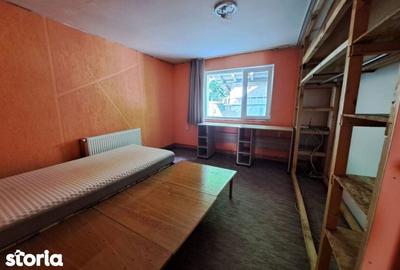Casă cu 4 camere cu Teren 119 Mp în Valea Roșie - 2