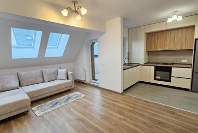 Apartament cu 2 camere decomandat în Tractorul - 2