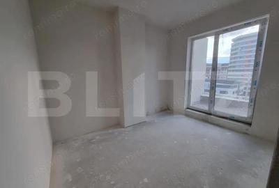 Apartament cu 3 camere semidecomandat în Central - 4