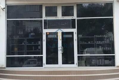 Spațiu comercial, de 145 mp, în Republicii - 3