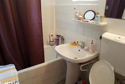 Apartament cu 3 camere semidecomandat în Central - 7