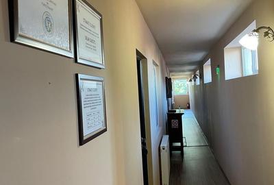 Casă cu 6 camere cu Teren 920 Mp în Central - 14