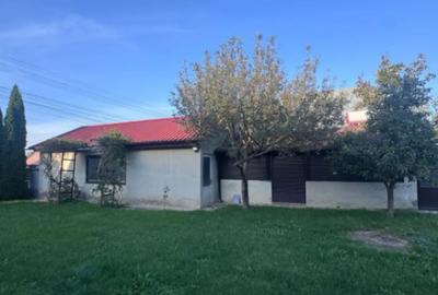 Casă cu 3 camere cu Teren 1500 Mp în Horodnic - 2