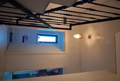 Casă cu 4 camere cu Teren 85 Mp în Central - 3