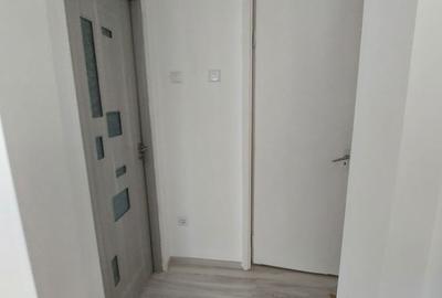 Apartament cu 3 camere decomandat în Est - 9