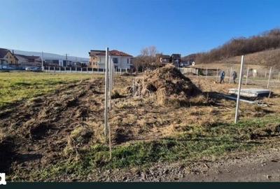 Teren de 812 mp, în Central - 2