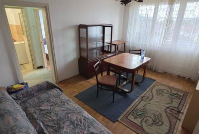 Apartament cu 3 camere semidecomandat în Șerbănești - 2