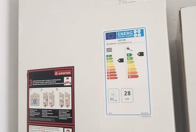 Casă individuală cu 4 camere cu Canalizare în Florilor - 14