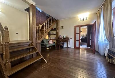 CASA 4 CAMERE | ULTRACENTRALA CU CURTE PRIVATA | ORADEA
