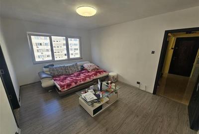 Apartament cu 2 camere nedecomandat, mobilat în Micro III - 12