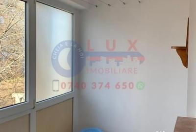 Apartament cu 2 camere decomandat în Piața Nouă - 2