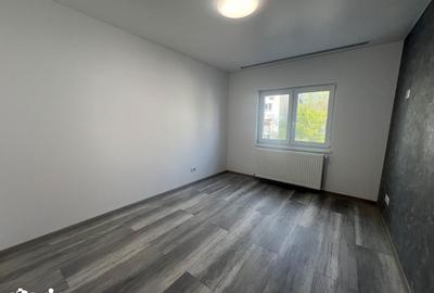 Apartament cu 3 camere decomandat în Central - 20
