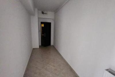 SEMICENTRAL 3 camere , bloc 2009 , 125 mp utili - 7