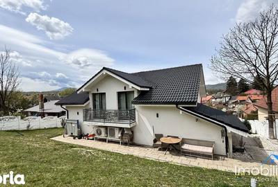 Casă cu 4 camere cu Teren 1200 Mp în Central - 14